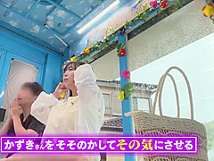 【素人ナンパ】海で遊ぶ学生グループをMM号連れ込み『ローション水着ツイスターゲーム』男友達と密着にエロ発情の羞恥セックス