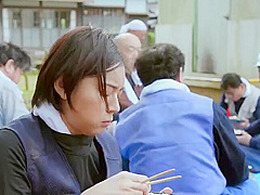 【人妻レイプ】家計の為に土建屋で働くガテン系な美熟女奥さん…泊まり込み作業で汗臭い男が無理やり凌辱強姦【エロドラマ