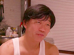 【人妻NTR】借金で夜逃げした訳アリ夫婦を住み込みで雇う店主は変態性癖で…エロ美熟女な美人妻を夫の隣で夜這い中出しレイプ