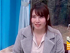 【人妻ナンパ】エロ巨乳な子持ち母親をマジックミラー号に連れ込み巨根デカチン見せつけ！発情の美人ママとNTR中出しセックス